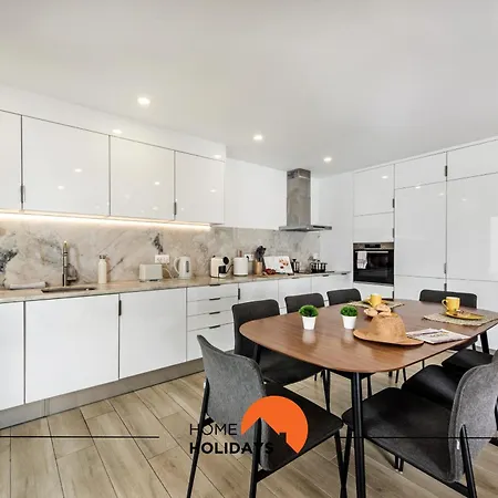 #211 Luxury Ocean View Αλμπουφέιρα
