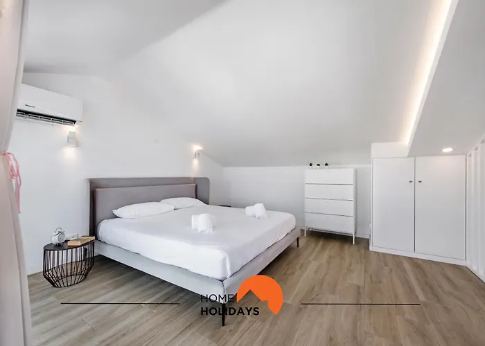 #211 Luxury Ocean View Albufeira