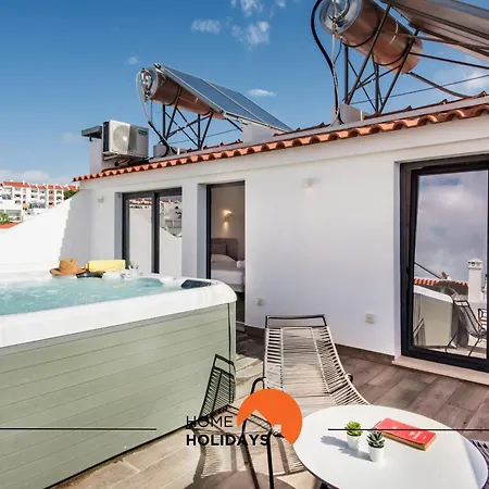 #211 Cerro Lagoa By Holidays Vakantiehuis