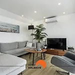 #211 Luxury Ocean View 度假居 *